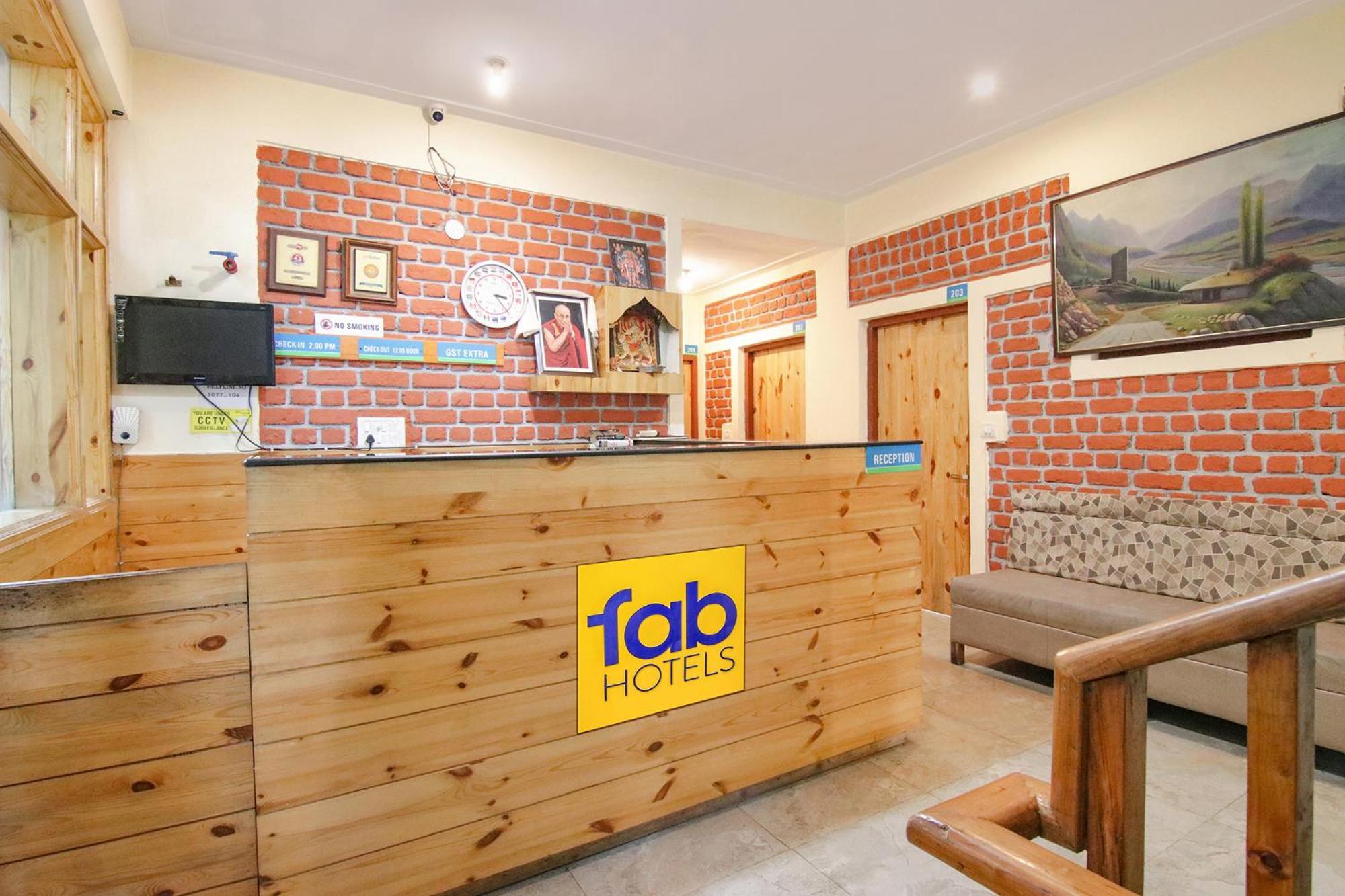 White Water Inn Mcleodganj Дхарамсала Екстериор снимка